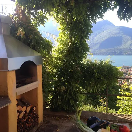 Appartement Mit Blick Auf Den Comer Gravedona