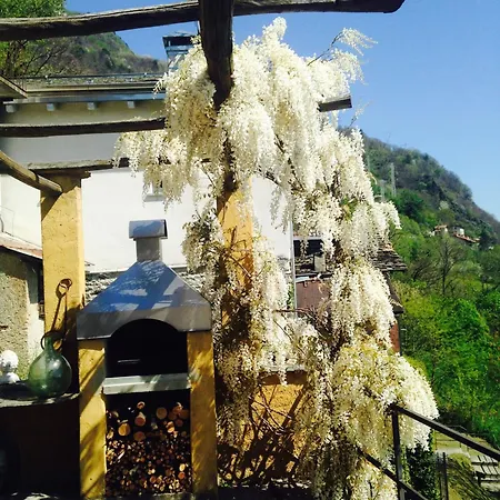 Mit Blick Auf Den Comer Apartamento
